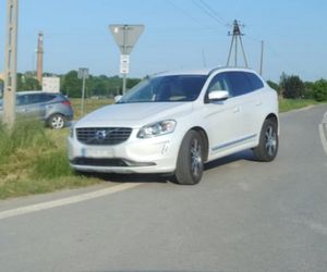 Nastolatka w BMW wymusiła pierwszeństwo