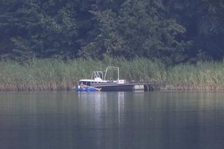 JOLA I OLA PLUSKAJĄ SIĘ NA MAZURACH.