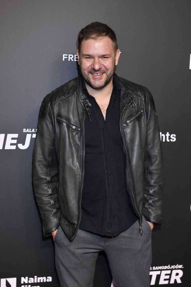 Tomasz Karolak - buntownik i prowokator. Wyznania o zarobkach i szmańskich obrzędach budzą skrajne emocje