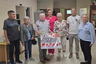 Seniorzy odwiedzili Hospicjum