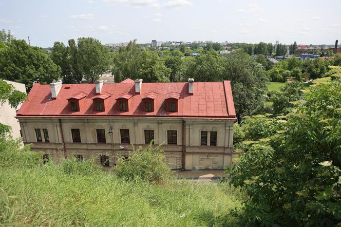 Taras widokowy na placu im. Jerzego Giedroycia w Lublinie
