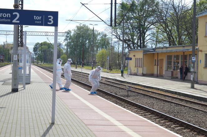 Jechał na gapę. Groził, że ma koronawirusa