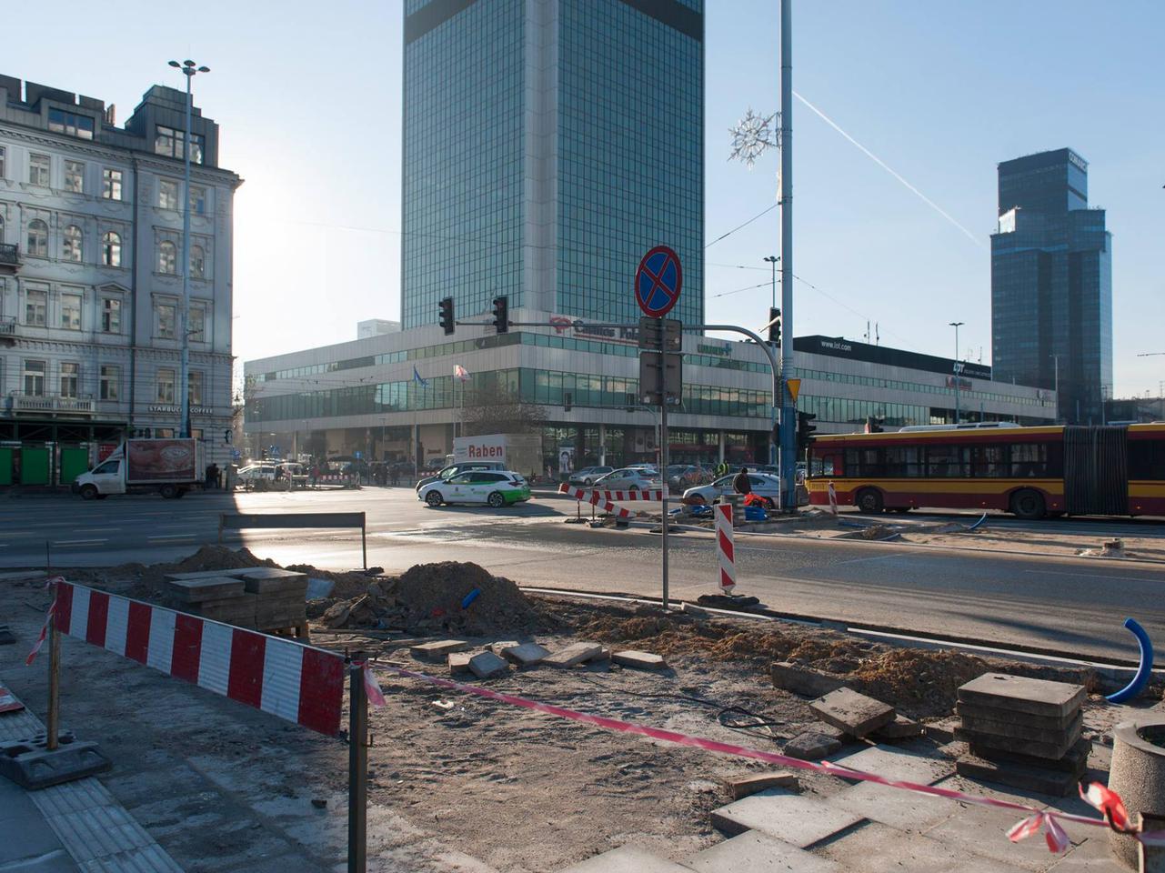 Aleje Jerozolimskie rozprute