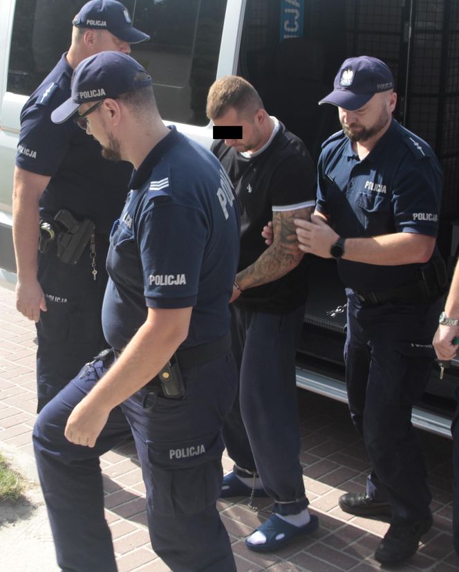 Były minister PiS Adam Niedzielski brutalnie zaatakowany. Sprawcy usłyszeli zarzuty i się tłumaczą