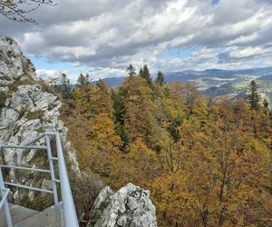 To jedno z najstarszych polskich uzdrowisk najpiękniej wygląda jesienią. Kurowali się w nim Sienkiewicz, Prus, Matejko i Konopnicka