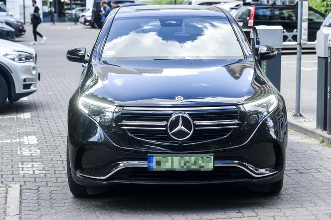 Małgorzata Socha i jej Mercedes EQC