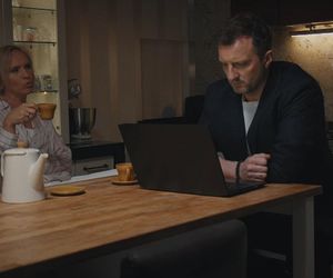 M jak miłość odc. 1883. Dorota (Iwona Rejzner), Bartek (Arkadiusz Smoleński)