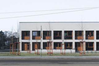 Życie w Architekturze 2025. CLXIII Liceum Ogólnokształcące w Warszawie im. Czesława Niemena. Plus3-Architekci