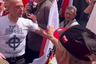 Incydent w Warszawie. Faszyści na marszu! Doszło do szarpaniny