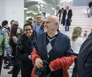 Gwiazdor Na Wspólnej zaatakowany przez fankę! Niech pan już przestanie chlać!