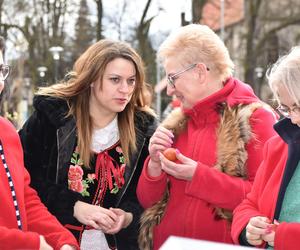 Jarmark Wielkanocny w Końskich. Były piękne palmy, malowanie pisanek i dużo atrakcji