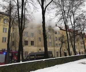 PILNE: Pożar w bloku przy ulicy Staszica w Starachowicach