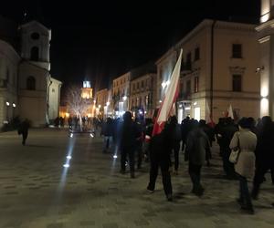 Marsz Pamięci Żołneirzy Wyklętych w Lublinie. Wcześniej odbył się laserowy pokaz