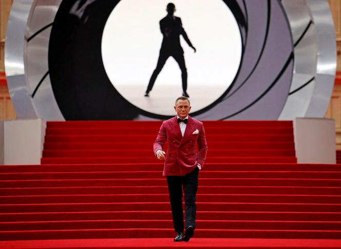 Daniel Craig