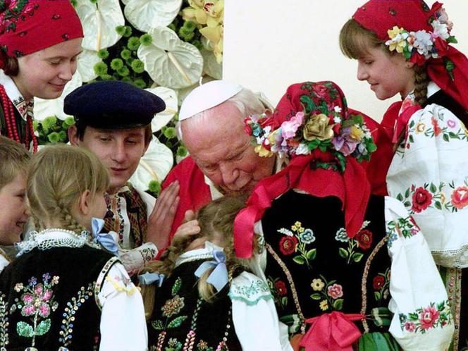 Jan Paweł II w Łowiczu. Pielgrzymka w 1999 roku