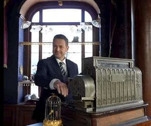 Trzaskowski bawi się w Wokulskiego