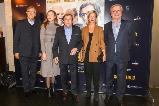 Premiera filmu Solid gold