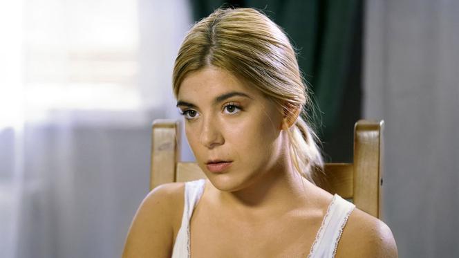 Barwy szczęścia odc. 1994. Agata (Natalia Zambrzycka)