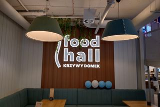 Krzywy Domek w Sopocie już otwarty. Nowy foodhall na mapie Trójmiasta