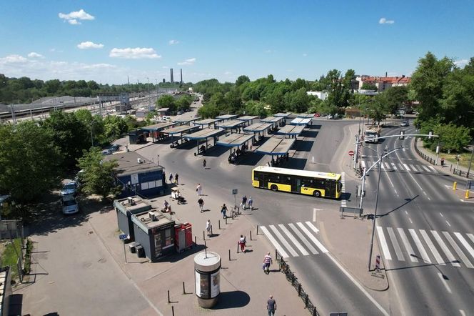 To najbrzydszy dworzec autobusowy w Polsce według AI. Powstał kilkadziesiąt lat temu