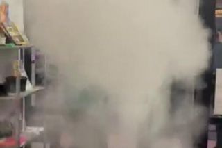 Warszawa. Prokuratura zajmie się Marianną Schreiber. Weszła z gaśnicą do siedziby Ostatniego Pokolenia [ZDJĘCIA] 