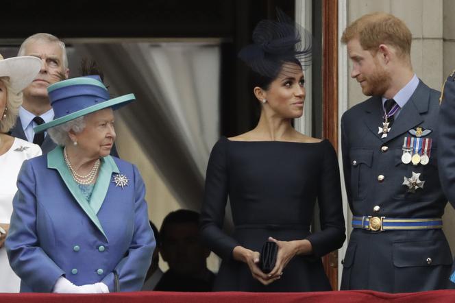 Królowa Elżbieta II,  Meghan, Harry