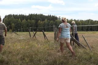 Rolnicy. Podlasie. Andrzej szuka koni, które uciekły z pastwiska