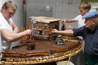 Największa czekoladowa szopka w Polsce z Rodziną Ulmów