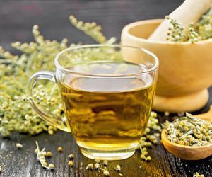 Bardzo zdrowy napar, ale w nadmiarze szkodzi. Stosuj ostrożnie 