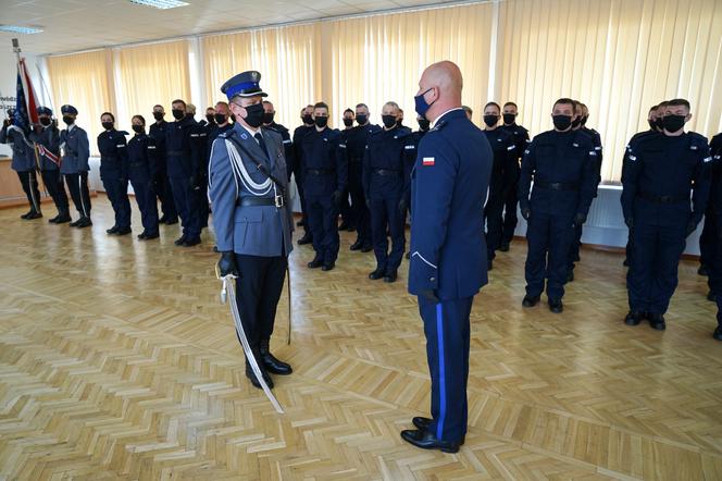 W województwie kujawsko-pomorskim ślubowanie złożyło 33 nowych policjantów