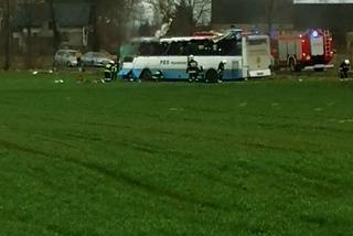 Wypadek autobusu z dziećmi w Wielkopolsce