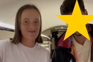 Iga Świątek w prywatnym odrzutowcu z przystojniakiem po wygranej w WTA Cincinnati. Z kim leciała? [WIDEO]