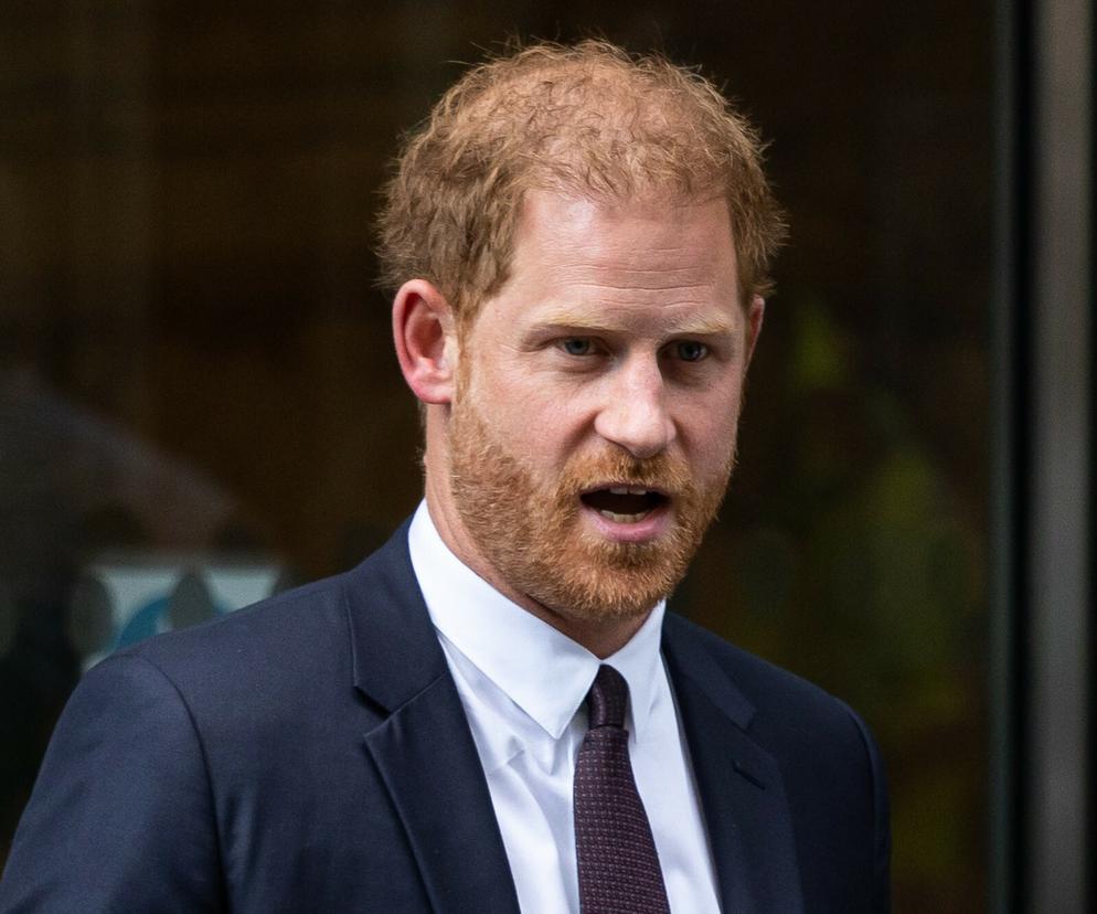 Książę Harry żąda od wydawcy Daily Mirror wysokiego odszkodowania! Artykuły naruszyły jego prywatność?