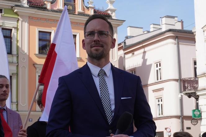 Rafał Trzaskowski poparł Jakuba Kwaśnego w walce o fotel prezydenta Tarnowa