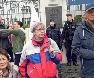 Demonstracja zwolenników PiS