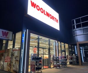 Nowy Woolworth w Sosnowcu z hitami sprzedażowymi. Legendarna marka walczy o klientów