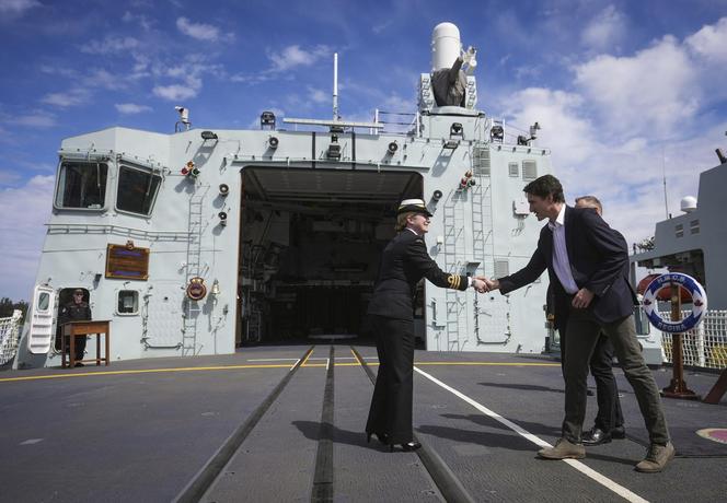 Prezydent RP Andrzej Duda i premier Kanady Justin Trudeau. Spotkanie z Premierem Kanady w bazie marynarki wojennej Canadian Forces Base Esquimalt