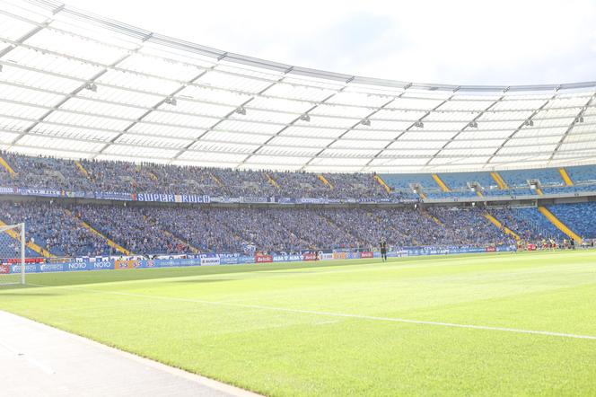 Ruch Chorzów - Znicz Pruszków, bezbramkowy remis na Stadionie Śląskim