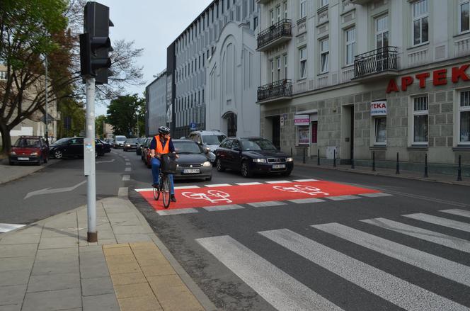 Rowery Łódź: Kontraruch, śluza rowerowa, sierżant rowerowy - czy na pewno wiesz jak się poruszać na rowerze w Łodzi? SPRAWDŹ!