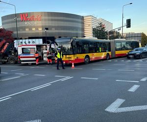 Wypadek autobus laweta