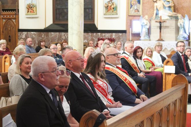 Tablica ku czci Kapelanów Katyńskich odsłonięta w kościele św. Stanisława BM w NYC