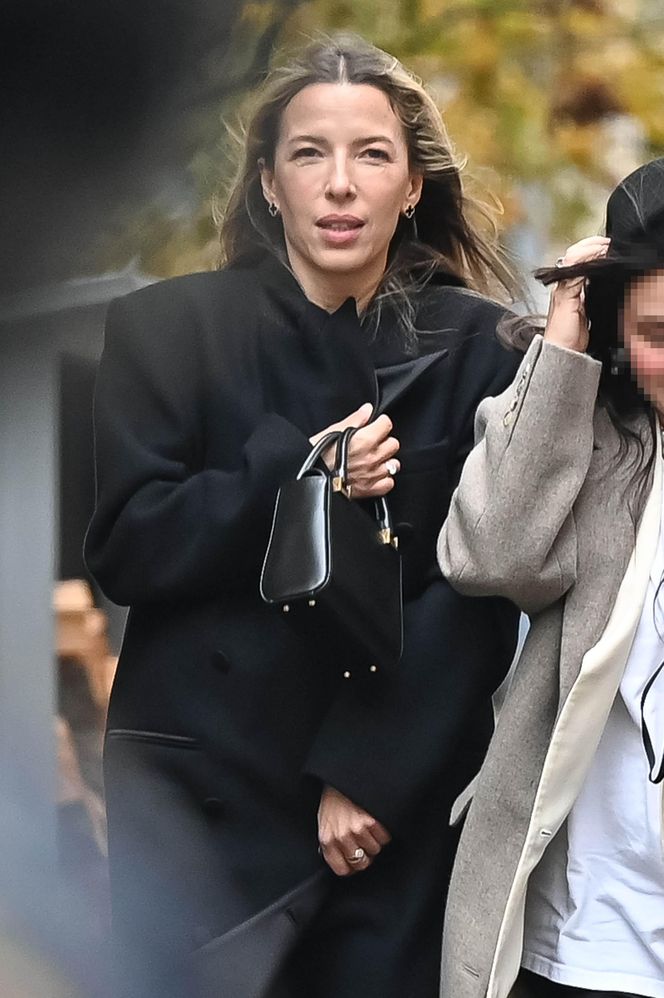 Ewa Chodakowska elegancka i niebezpieczna