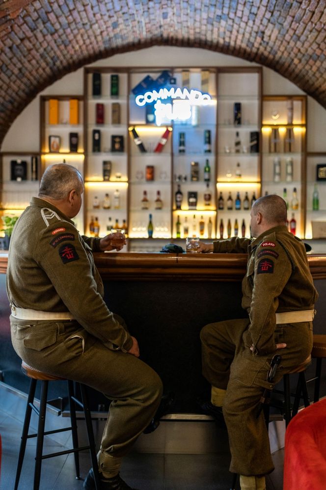 „Commando Pub”