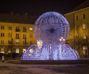 Tychy przebierają się na zimę w święta. Ubiorą się w bombki choinki i świąteczne iluminacje 