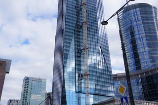 Budowa wieżowca The Bridge 