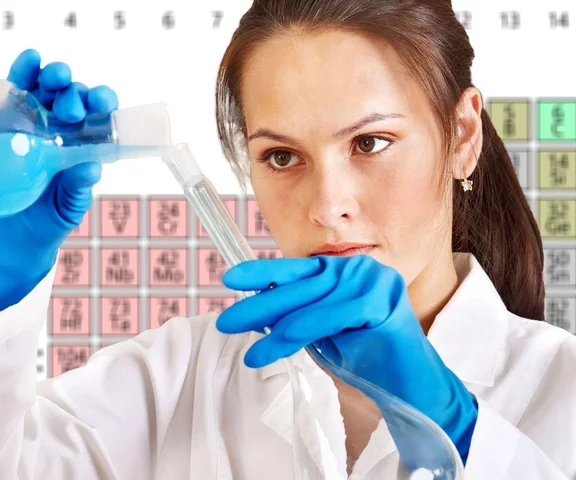 QUIZ: Chemia w pigułce. Sprawdź czy znasz symbole tych pierwiastków