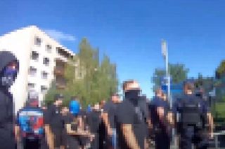 Kibole na ulicach Chwałowic. Policja wkroczyła do akcji FILM