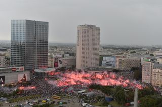 Obchody 80. rocznicy Powstania Warszawskiego. Utrudnienia w ruchu, zmiany w komunikacji miejskiej i zamknięte ulice w Warszawie