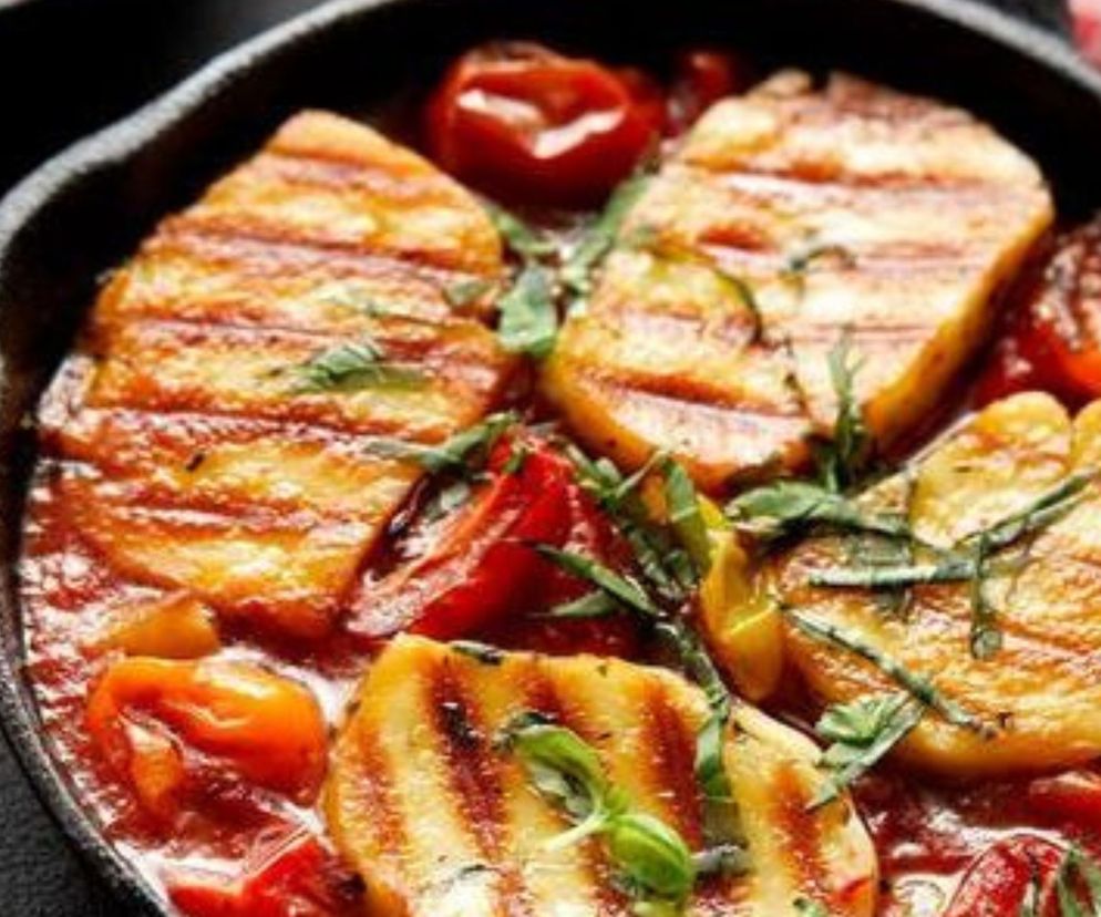 Ser halloumi zapiekany w stylu greckim