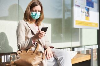 ProteGO Safe a zakupy w galerii. Rząd chce śledzić ludzi za pomocą aplikacji